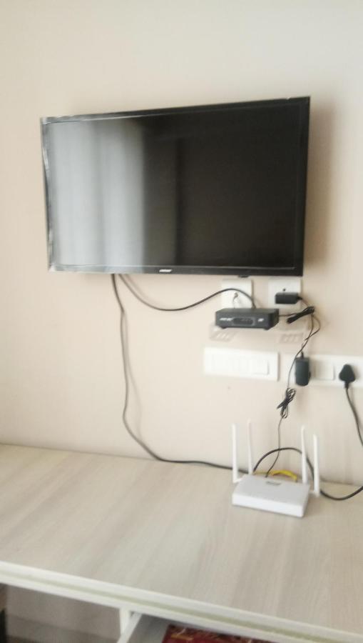 Omaxe Krishna Aavas Apartment Vrindavan Room photo
